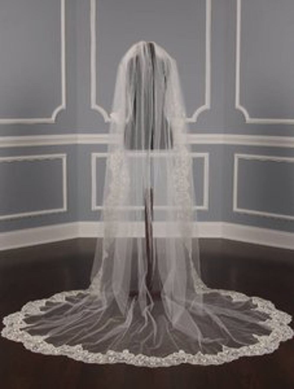 St. Pucchi M9312 Diamond White Gold Chapel Embroidered Wedding Bridal Veil